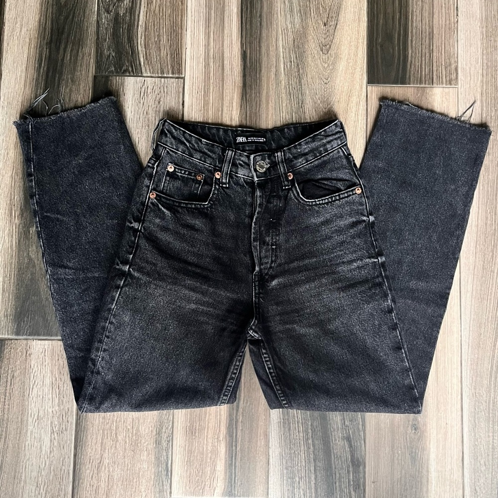 ZARA black high rise straight jeans